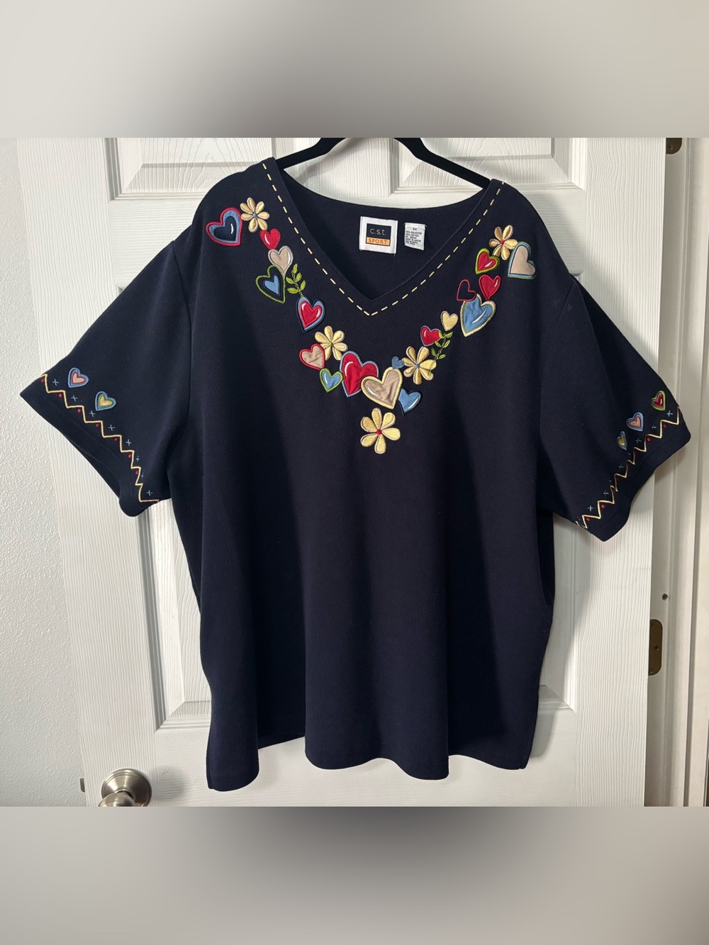 CST Sport Top Plus Size 3X Blue Short Sleeve Embroidered Hearts Flowers